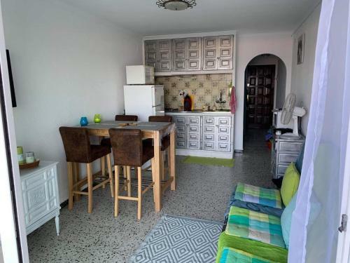 Apartamento Vista Mar, Centrico, Playa, Wifi, Sylvia 4a