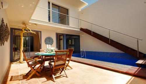 Villa Isabel III