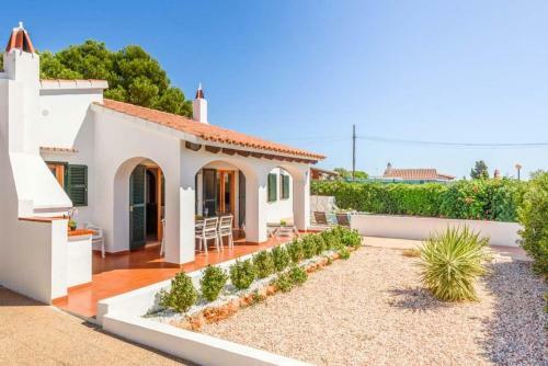 Punta Prima Villa Sleeps 8 With Pool Air Con And Wifi