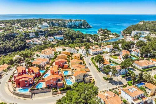 Cala Galdana Villa Sleeps 8 With Pool Air Con And Wifi