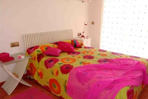 Coma-ruga Villa Sleeps 8 Pool