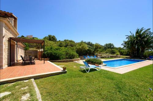 Son Macia Villa Sleeps 6 Pool Air Con Wifi