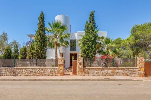 Villa Es Ratol�