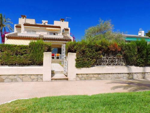 Villa Doree 489