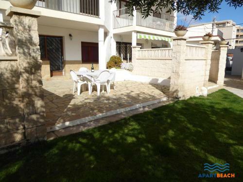 Apartbeach Las Mimosas Front Beach
