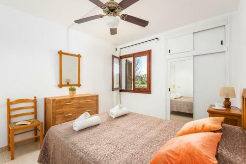 San Jaime Mediterraneo Villa Sleeps 8 With Pool