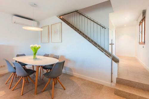 Playa de Muro Villa Sleeps 6 With Air Con