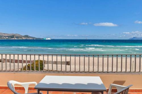 Playa de Muro Villa Sleeps 6 With Air Con