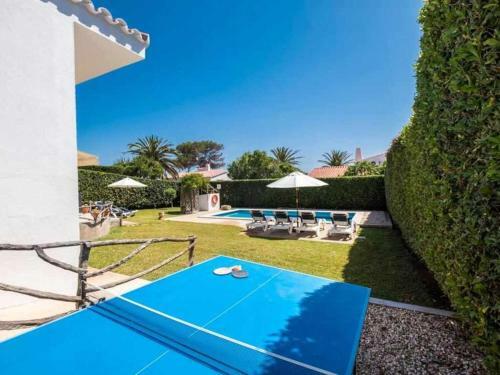 Villa Jarama Elegante Chalet Moderno Cerca de La Playa