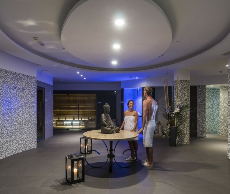 Hotel Royal Palm Resort & Spa - Adults Only