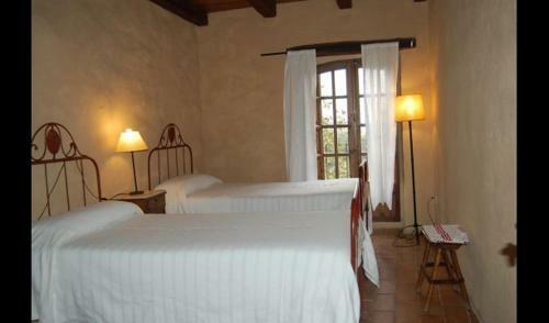Oliveda Villa Sleeps 4 With Pool