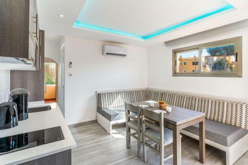 Ferrera Luxe Apartmento 712