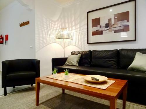 Apartamento Las Farolas Poolfront In Mijas Costa 500m To The Beach