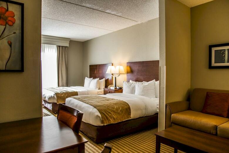 Hotel Comfort Suites Universal Studios Area