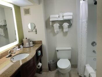 Hotel Comfort Inn & Suites