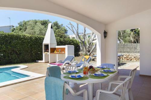 Rosario 3 Bedroom Villa, Cala'n Blanes