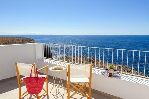 Aguamarina 4 Bedroom Villa, Cala'n Forcat