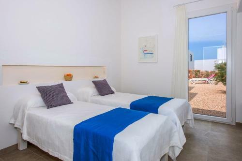 Amatista 4 Bedroom Villa, Cala'n Forcat