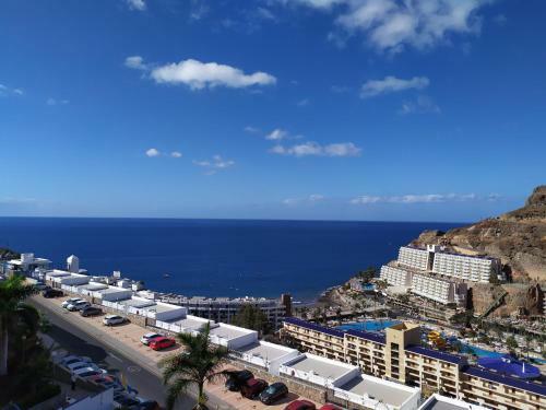 Ocean View Apartment In Taurito, Mogan - Top Floor