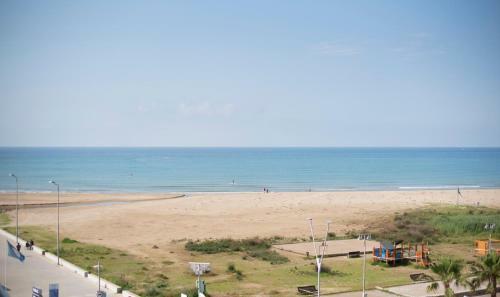 R107 Beachfront Apartment In Calafell