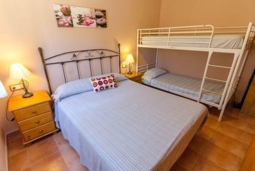 Montbarbat Villa Sleeps 8 Pool