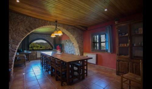 Castellar Del Riu Villa Sleeps 26 With Pool