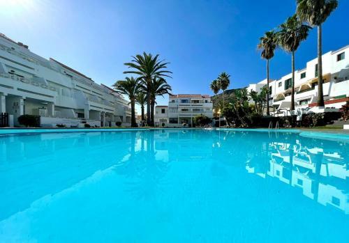 Apartamento Con Dos Dormitorios, Cerca de La Playa En Los Cancajos