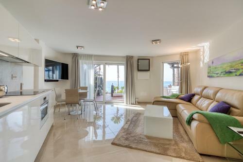 Luxury Apartment Sea Views P67a By Canariasgetaway