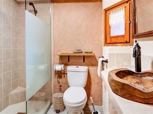 Affluent Mansion In Cerdedo With Private Swimming Pool