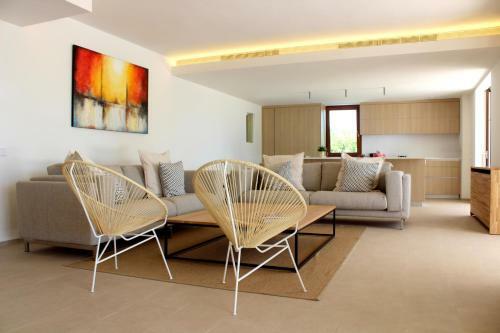 The Ultimate 5 Star Luxury Villa With Private Pool, Mallorca Villa 1005