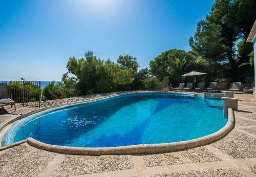 Font de Sa Cala Holiday Home Sleeps 10 With Pool
