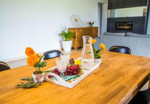 Sa Pobla Villa Sleeps 6 With Pool Air Con And Wifi