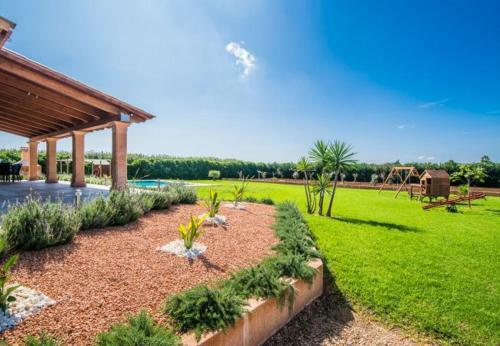 Sa Pobla Villa Sleeps 6 With Pool Air Con And Wifi