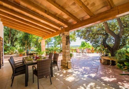 Sa Pobla Holiday Home Sleeps 6 With Pool