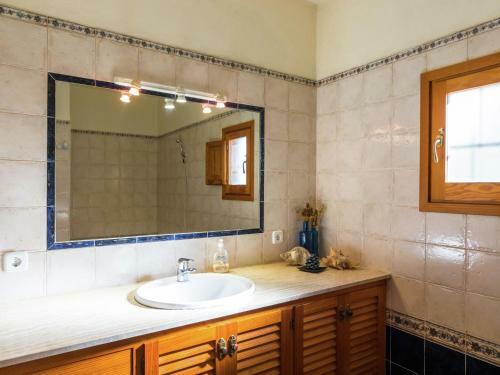 Splendid Mansion In San Rafael With Jacuzzi