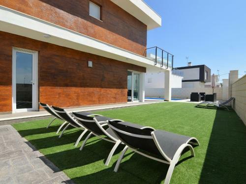 Splendid Villa In Gran Alacant With Private Swimming Pool