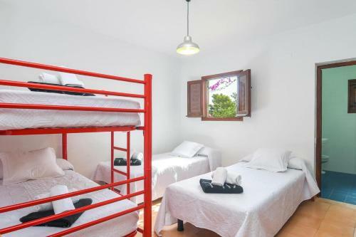 Xabia Villa Sleeps 18 With Pool And Free Wifi