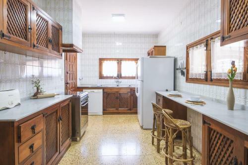 Xabia Villa Sleeps 6 With Pool And Air Con