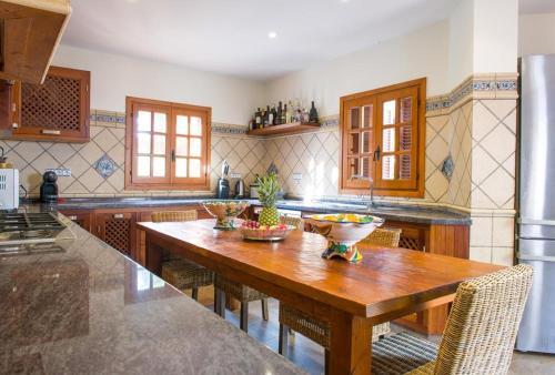 Xabia Villa Sleeps 6 Pool Wifi