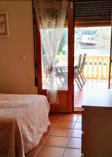 Immaculate 5-bed Villa In Xabia