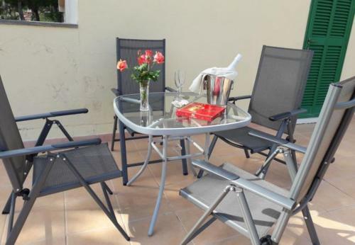 El Toro Villa Sleeps 8 With Pool Air Con And Wifi