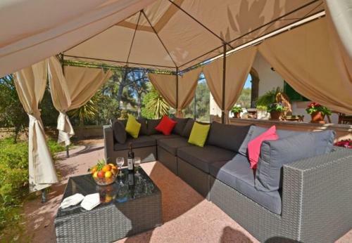 El Toro Villa Sleeps 8 With Pool Air Con And Wifi