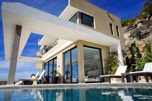 Rent This Luxury Villa With Private Pool, Ibiza Villa 1032