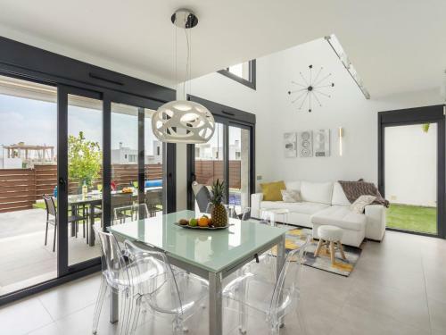 Luxury Villa In Orihuela With Private Swimming Pool