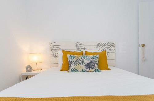 Cozy Apartment In Salinetas Beach.