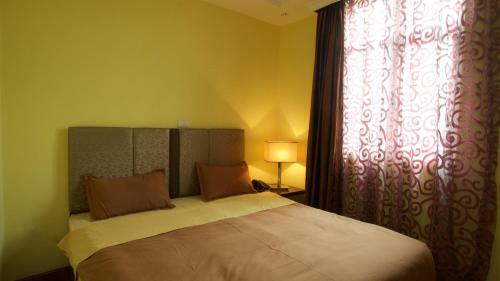 Yinm Furnished Apartment