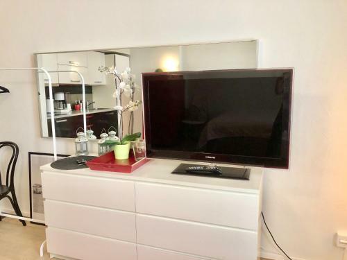 Apartamento Albertinkatu 10 Scandinavian Home