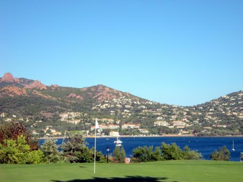 Apartamento Cap Esterel Le Hameau, Quartier L2 - Esterel Vacances Ref. 84la