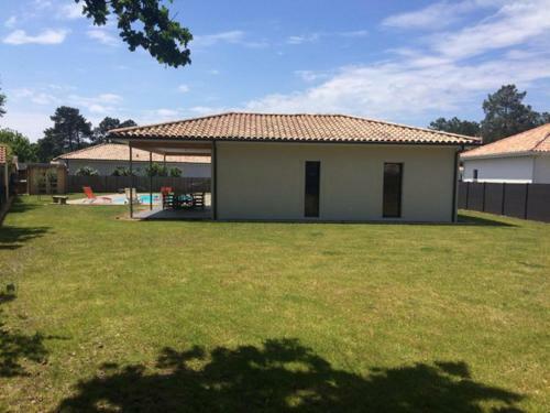 Nouveau : Villa 5 Chambres Avec Piscine