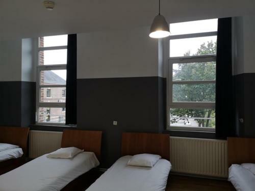 Albergue Auberge de Jeunesse Hi Amiens